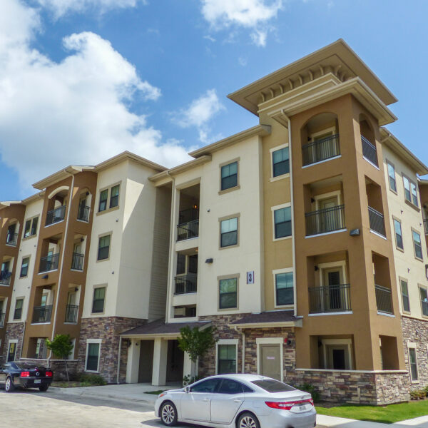 multifamily investment, apartment building